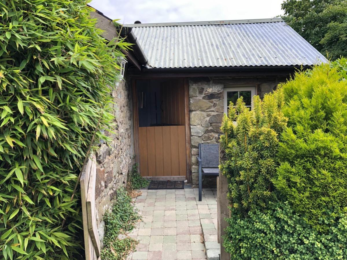 Вилла Apple Tree Corner Blaenporth Экстерьер фото